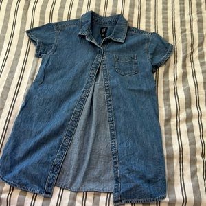 Baby GAP 4 year toddler jean dress. It even has pockets!